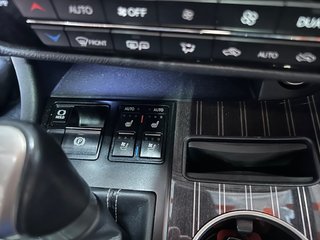 2021 Lexus RX in Montreal, Quebec - 17 - w320h240px