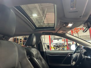 2021 Lexus RX in Montreal, Quebec - 10 - w320h240px
