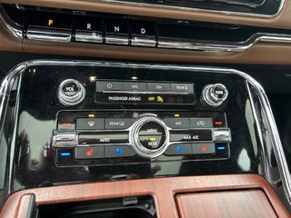 Lincoln Navigator  2022 à Montréal, Québec - 12 - w320h240px