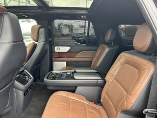 Lincoln Navigator  2022 à Montréal, Québec - 8 - w320h240px