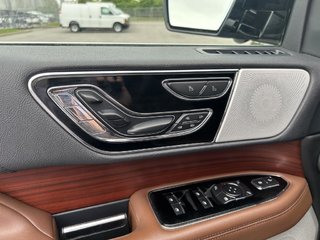 Lincoln Navigator  2022 à Montréal, Québec - 17 - w320h240px