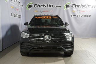 2021 Mercedes GLC 300 in Montreal, Quebec - 2 - w320h240px