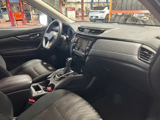 2019 Nissan Rogue in Montreal, Quebec - 16 - w320h240px