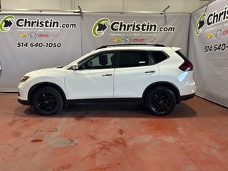 2020 Nissan ROGUE in Montreal, Quebec - 4 - w320h240px