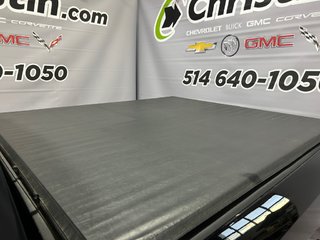 Ram 1500 CLASSIC  2021 à Montréal, Québec - 4 - w320h240px