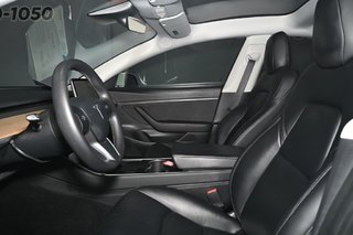 2020 Tesla MODEL 3 in Montreal, Quebec - 4 - w320h240px
