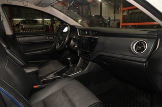 Toyota Corolla  2017 à Montréal, Québec - 13 - w320h240px