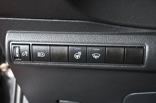 Toyota Corolla  2022 à Montréal, Québec - 9 - w320h240px