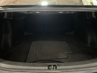 Toyota COROLLA  2022 à Montréal, Québec - 9 - w320h240px