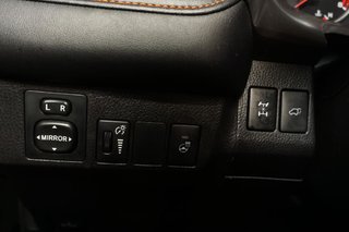 Toyota RAV4  2016 à Montréal, Québec - 11 - w320h240px