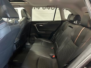 Toyota RAV4  2022 à Montréal, Québec - 8 - w320h240px
