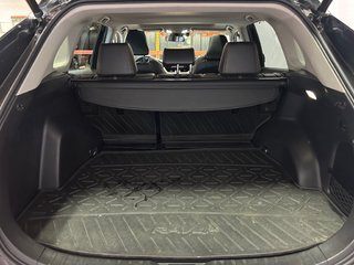 Toyota RAV4  2022 à Montréal, Québec - 7 - w320h240px