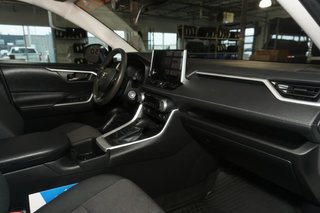 2023 Toyota RAV4 in Montreal, Quebec - 15 - w320h240px