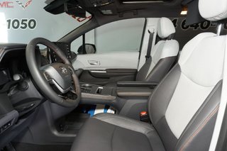 Toyota Sienna  2023 à Montréal, Québec - 4 - w320h240px