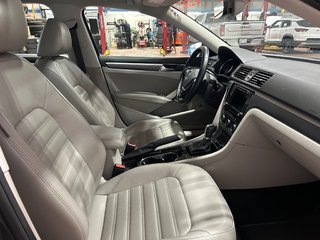 Volkswagen PASSAT  2017 à Montréal, Québec - 16 - w320h240px