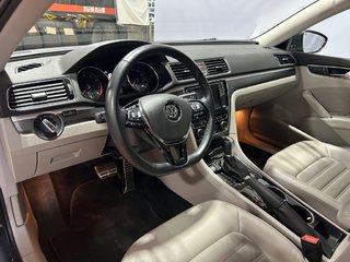 Volkswagen PASSAT  2017 à Montréal, Québec - 9 - w320h240px