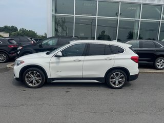 BMW X1 XDrive28i | TOIT PANO | CUIR | MAGS | CAMÉRA | 2017 à Brossard, Québec - 5 - w320h240px
