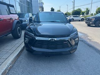 Chevrolet Blazer  2023 à Brossard, Québec - 3 - w320h240px
