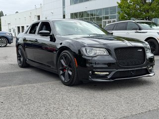 Chrysler 300 C | 6.4L SRT | BAS KILO | TOIT PANO | CARPLAY | 2023 à Brossard, Québec - 3 - w320h240px