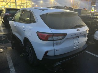 2021 Ford Escape in Brossard, Quebec - 5 - w320h240px