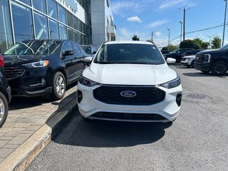 Ford Escape ST-Line Select| AWD | 2.0T | TOW PACK | 2023 à Brossard, Québec - 3 - w320h240px