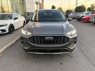 Ford Escape PHEV | TAUX 3.99% DISPO | 60KM | TOWPACK | CARPLAY 2025 à Brossard, Québec - 3 - w320h240px