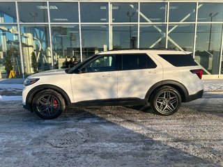 2025 Ford Explorer in Brossard, Quebec - 5 - w320h240px
