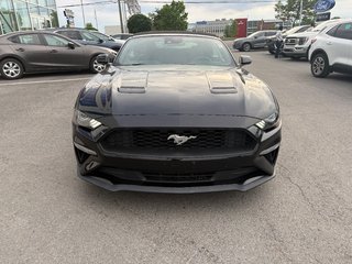 Ford Mustang convertible  2022 à Brossard, Québec - 3 - w320h240px