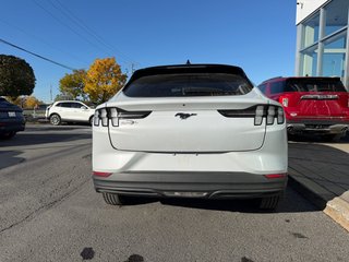 2023 Ford Mustang Mach-E Select | AWD| 370KM RANGE |ENS COMFORT | CARPLAY | in Brossard, Quebec - 5 - w320h240px