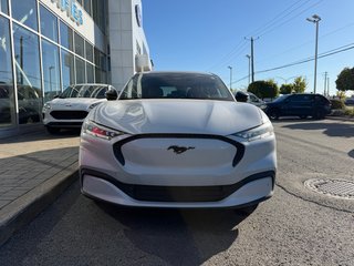 2023 Ford Mustang Mach-E Select | AWD| 370KM RANGE |ENS COMFORT | CARPLAY | in Brossard, Quebec - 3 - w320h240px