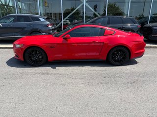 2017 Ford Mustang in Brossard, Quebec - 3 - w320h240px
