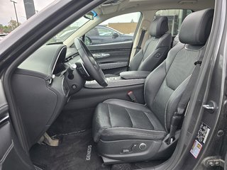 GENESIS GV70 2.5T ADVANCED PLUS HUD NAV CAM 360 CUIR TOIT PANO 2023 à Montréal, Québec - 4 - w320h240px