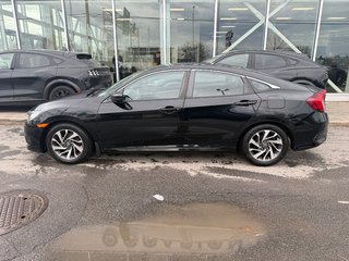 2017 Honda Civic Sedan in Brossard, Quebec - 5 - w320h240px