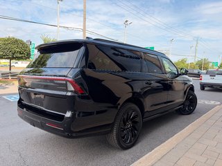 2027 Lincoln Navigator L Reserve 4x4 in Brossard, Quebec - 5 - w320h240px