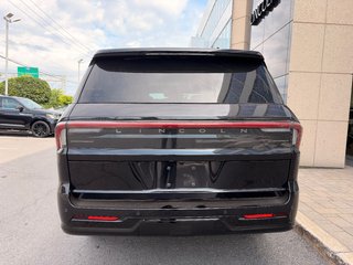 2027 Lincoln Navigator L Reserve 4x4 in Brossard, Quebec - 4 - w320h240px