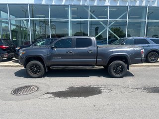 2021 Toyota Tacoma in Brossard, Quebec - 5 - w320h240px