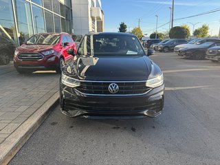 Volkswagen Tiguan Comfortline R-Line Black Edition | TOIT PANO | 2022 à Brossard, Québec - 3 - w320h240px