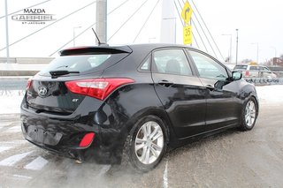 Hyundai Elantra GT GL 2016