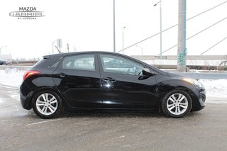 Hyundai Elantra GT GL 2016