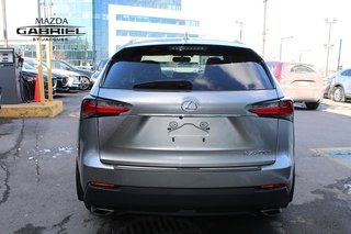 Lexus NX 200t AWD JAMAIS ACCIDENTÃ 2017