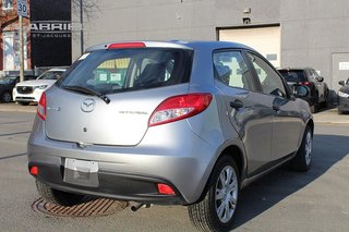 Mazda2 GX 2011