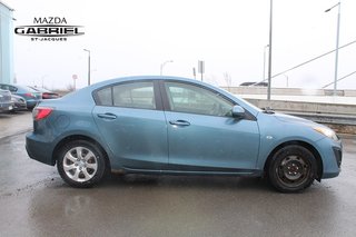 Mazda3  2010