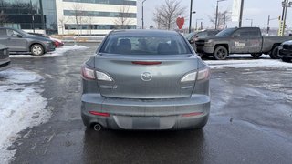 Mazda3 GS-SKY 2012