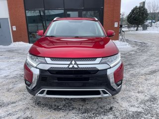 Mitsubishi Outlander  2020