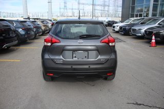 Nissan KICKS SV 2020