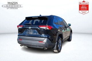 Toyota RAV4 XLE 2022