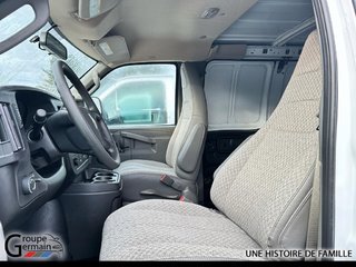 2024 Chevrolet Express Cargo 3500 à St-Raymond, Québec - 7 - w320h240px