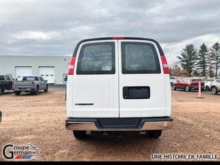 2024 Chevrolet Express Cargo 2500 à St-Raymond, Québec - 3 - w320h240px
