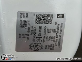 2024 Chevrolet Express Cargo 2500 à St-Raymond, Québec - 19 - w320h240px