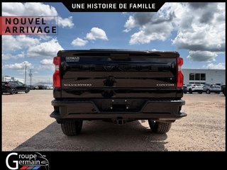 2021 Chevrolet Silverado 1500 in St-Raymond, Quebec - 5 - w320h240px